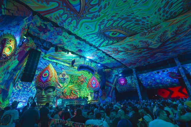Elrow - CHi