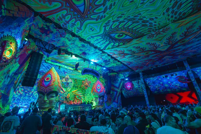 Elrow - CHi