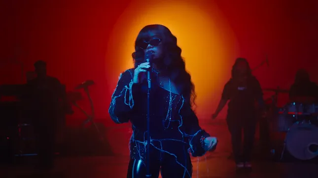 H.E.R. - Damage   MOBO Awards 2020