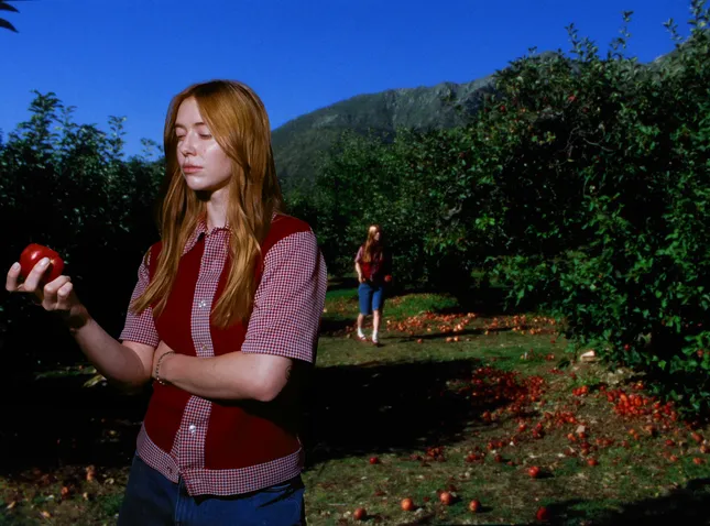Lauren picking apples