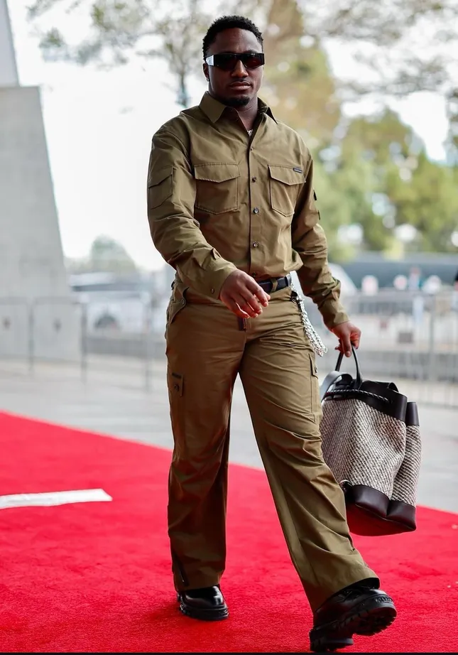 STYLING WIDE RECEIVER DEEBO SAMUELS FOR NFL TUNNEL WALK