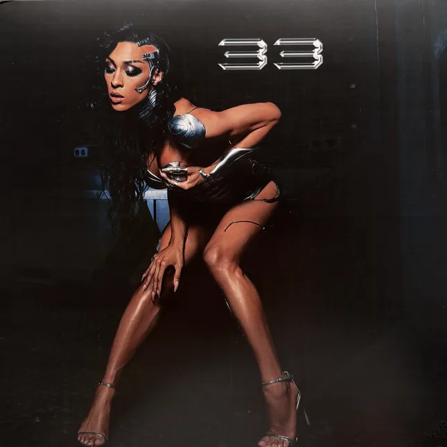 Michaela Jaé - 33 (Vinyl Artwork)