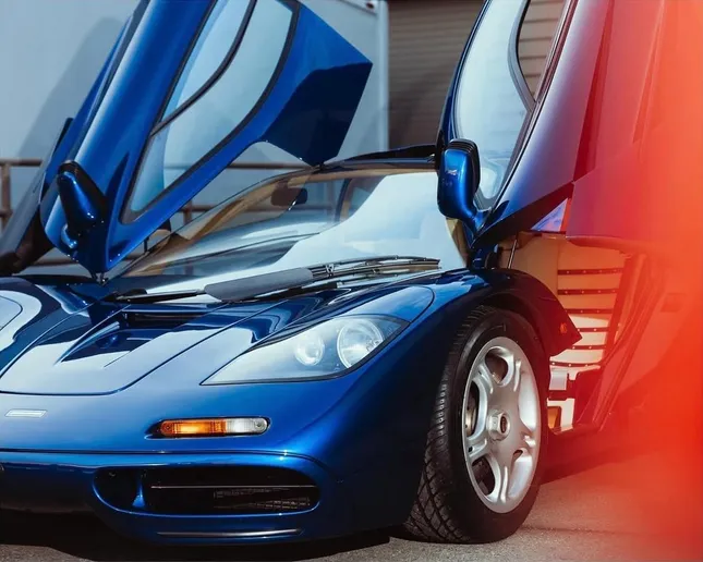 Road & Track McLaren F1
