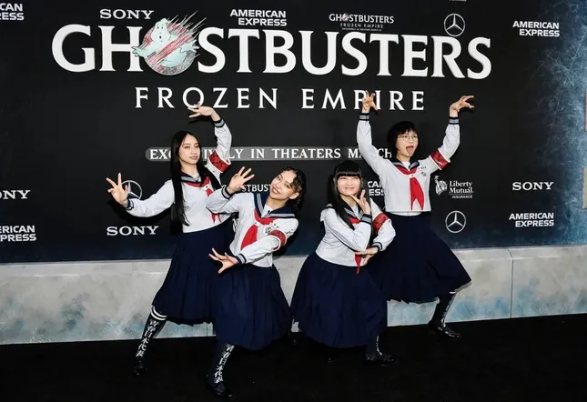Atarashi Gakko! Ghost busters frozen empire  premiere