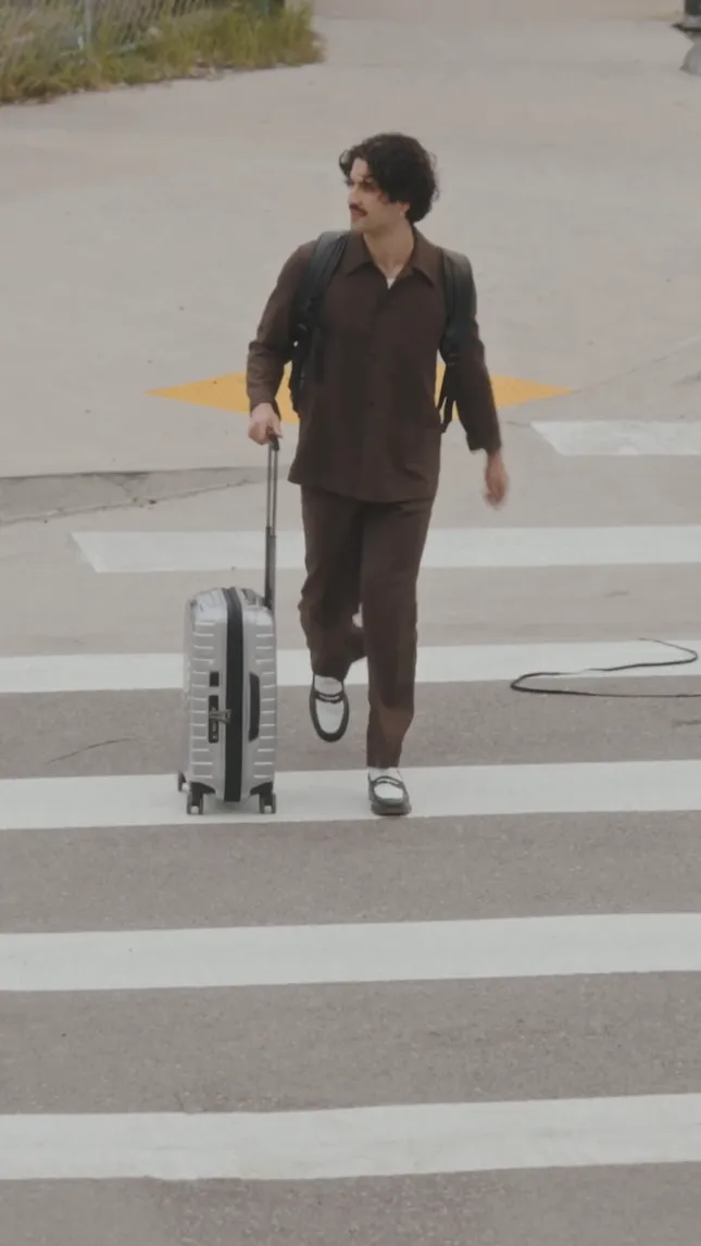 Gabriel Perez For SAMSONITE