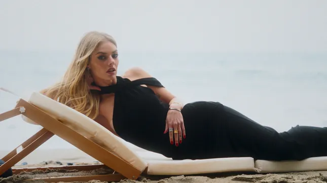 Samara Weaving - Modern Luxury