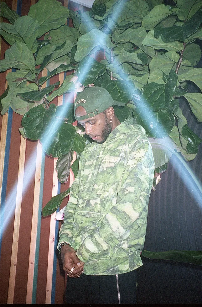 6lack live performance