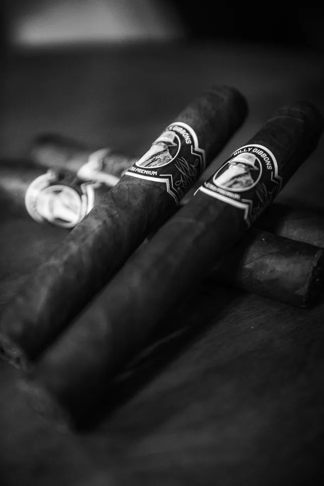 Billy Gibbons x Virtu Cigars