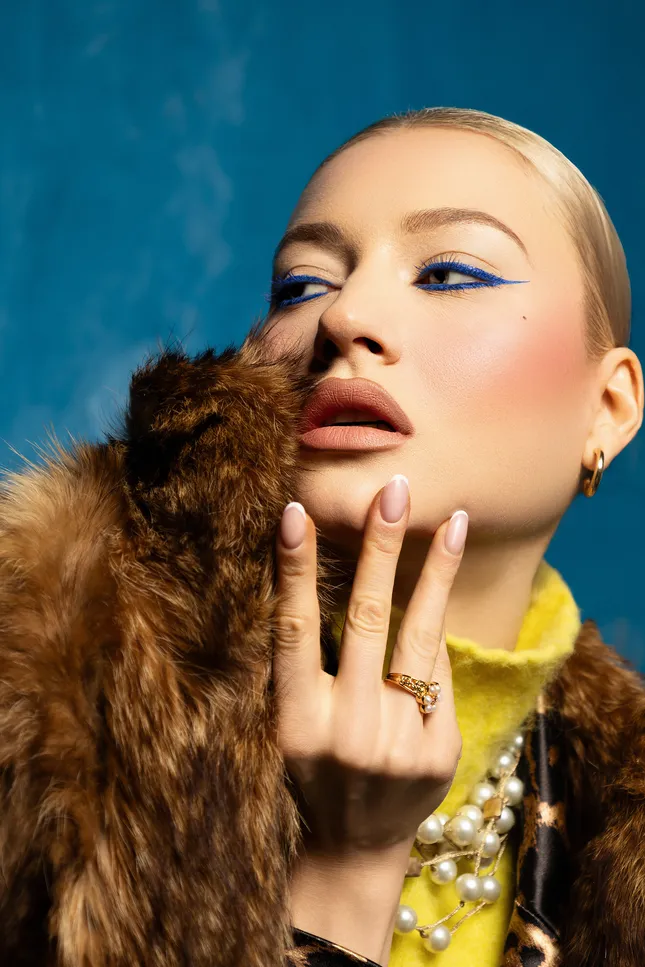 Model Polina for @flanelleMAGAZINE