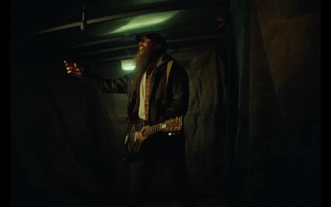 Crowder - Grave Robber