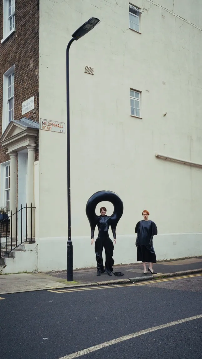 Harri - Defying Gravity