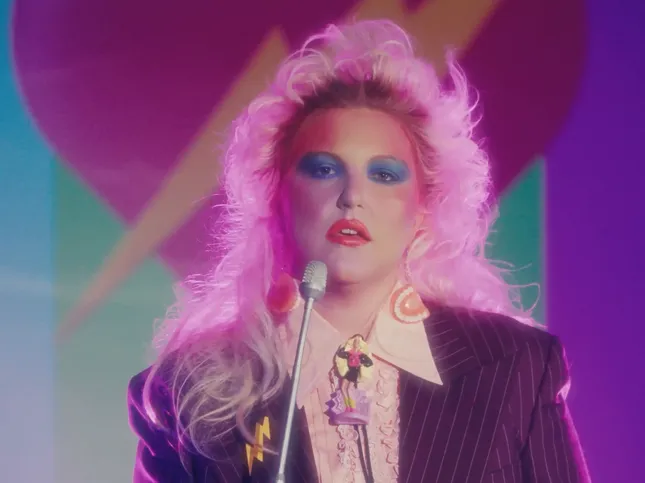 Caroline Kingsbury "SHOCK TREATMENT" Music Video