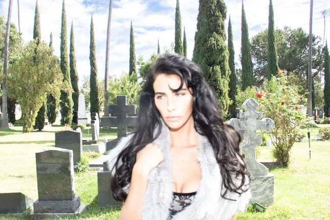 Jackie as the Mistress and the Widow for Sculptor Worldwide