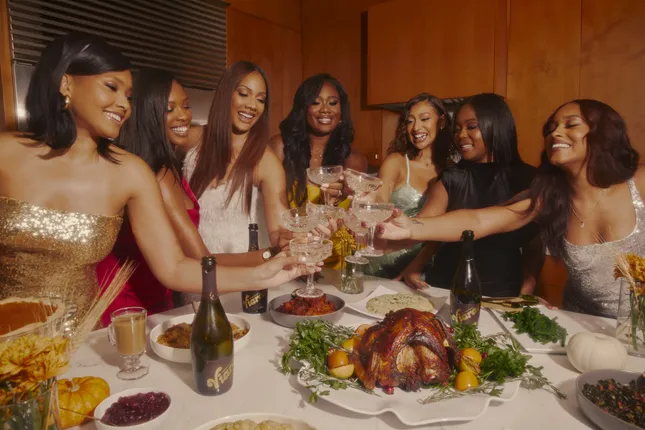 Viarae by Issa Rae | Holiday Campaign