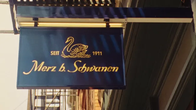 Merz B. Schwanen X Lucia’s Pizza
