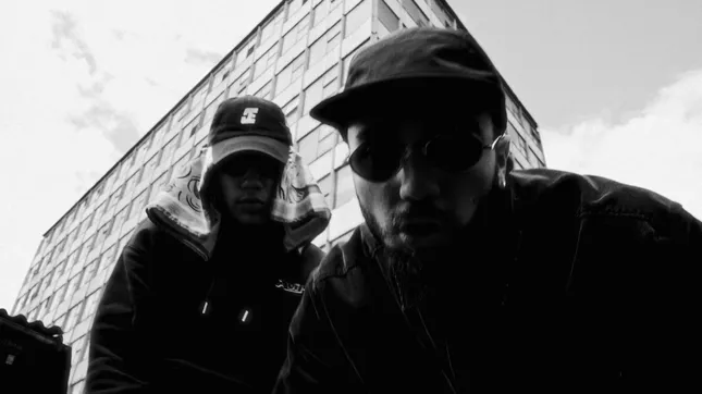 LATIN THUGS - BENJI PIOLET FT. FIALLO RAP