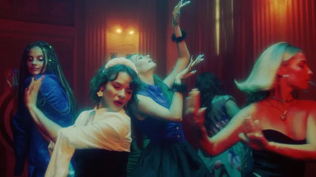 Music Video. LUNA