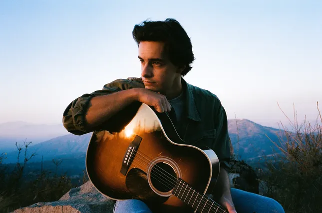 Noah Rinker — Press Photos