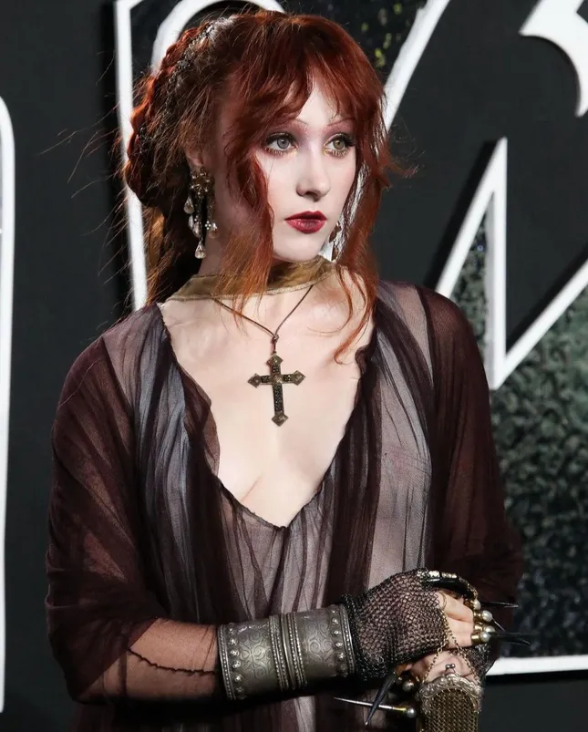 CHAPPELL ROAN VMAS RED CARPET