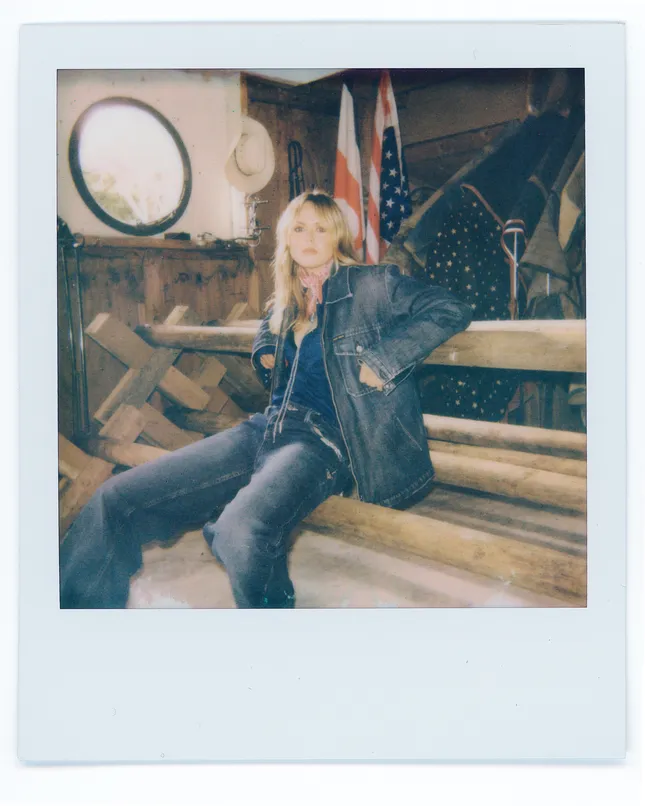 Greta - Album Art + Press Photos