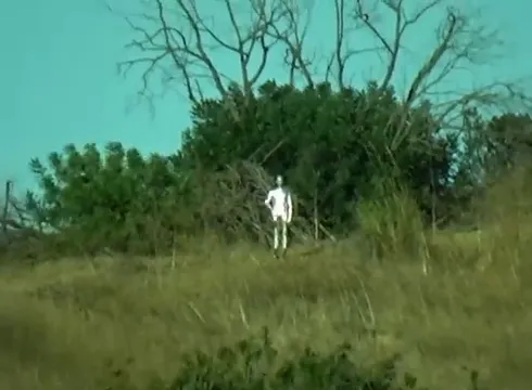The Neighbourhood "Middle of Somewhere" music video