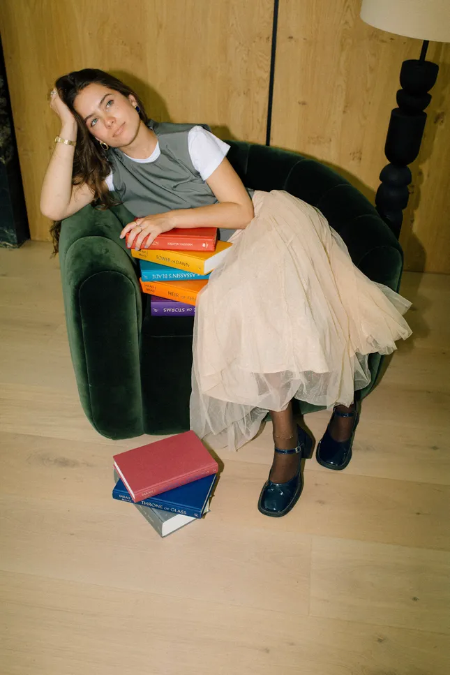 maggie thurmon - book club social media roll out