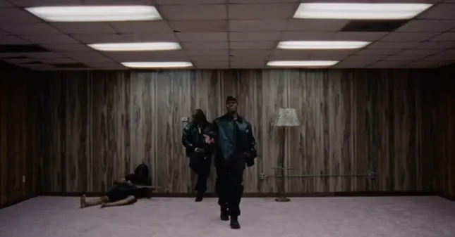 CHAINS AND WHIPS / CLIPSE