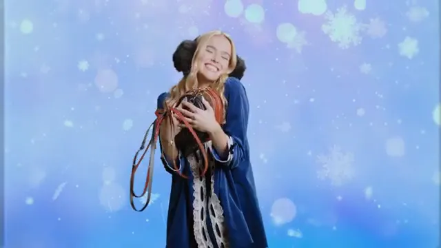 Zoey Deutch & The Heart Crossbody - Coach