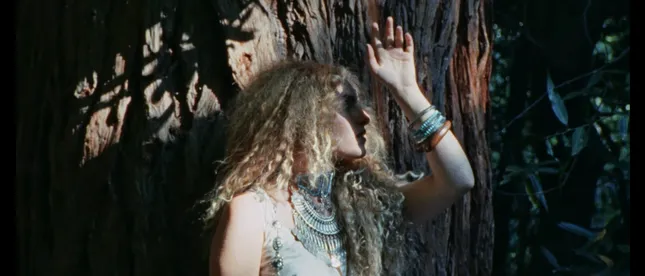 You Don’t Have to Know Tam Tam music video
