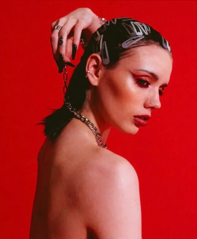 Xowie jones test shoot