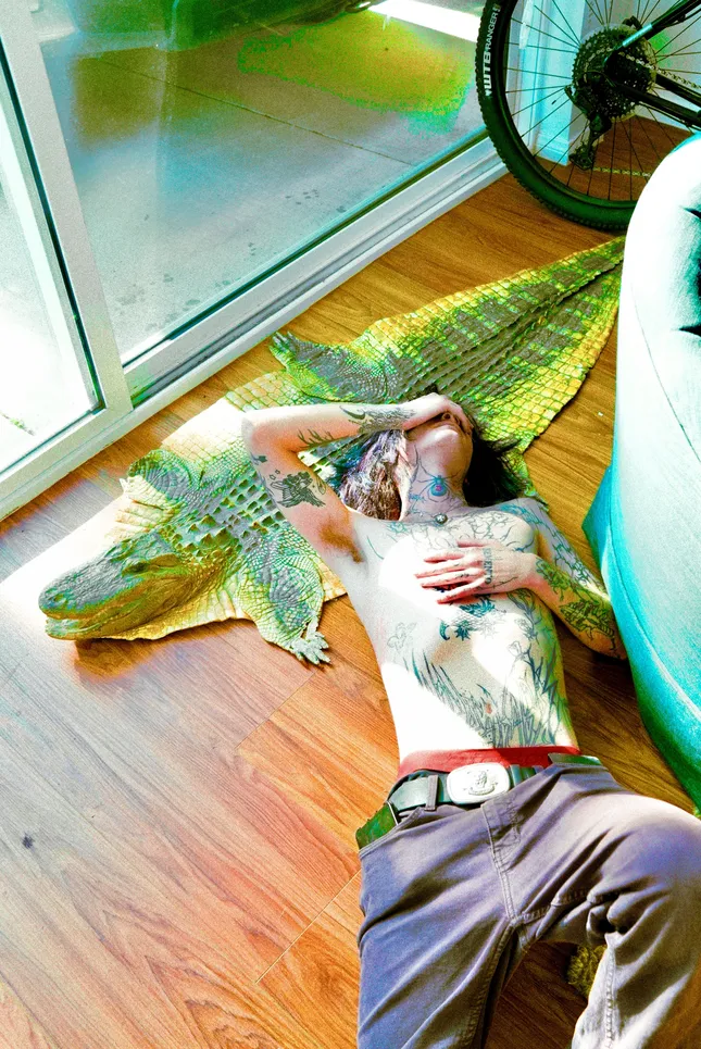 Kbackwood$ (Alligator Rug Shoot)