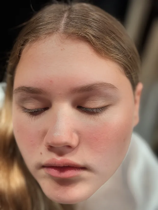 Natural makeup