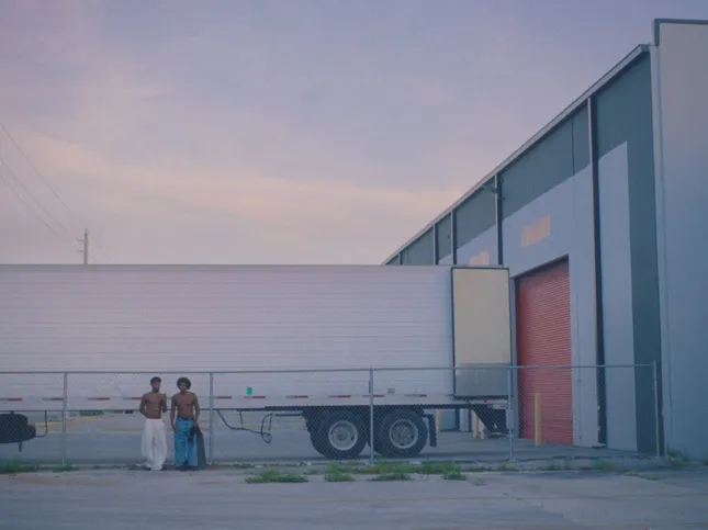 CHAMBA - Hamilton, Mau y Ricky
