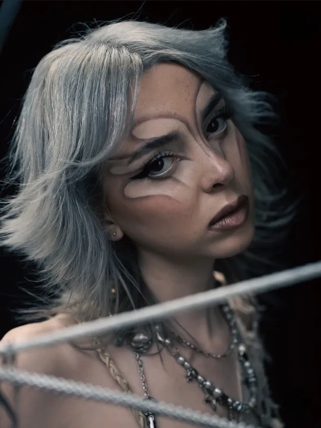 Sophie Powers for ‘Spiderwebs’ music video🕸️✨