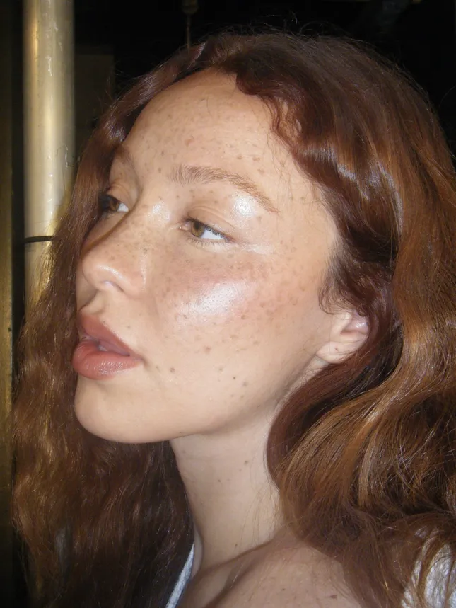 Clean glam