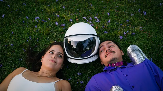 Un Beso Más