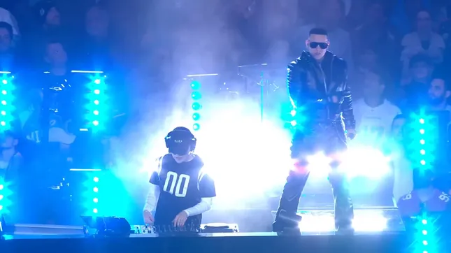 NFL Madrid 2025 - Bizarrap & Daddy Yankee’s Halftime Performance