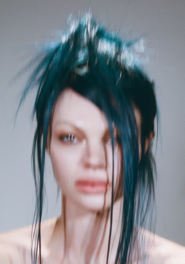 Evanie Frausto x Pravana