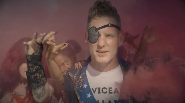 Corey Taylor - Beyond