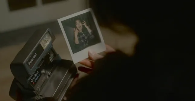 POLAROID