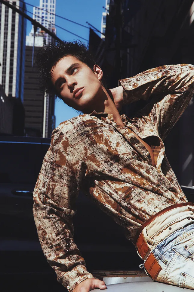 Numéro Magazine