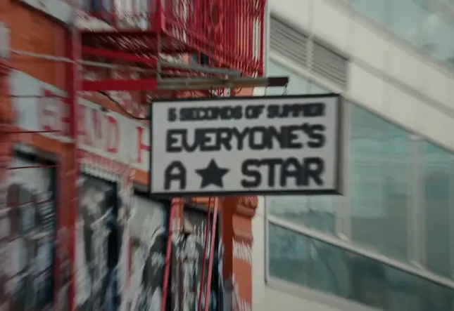 5SOS- Everyone’s a Star