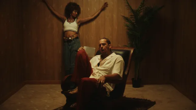 NOMBE - GOLD