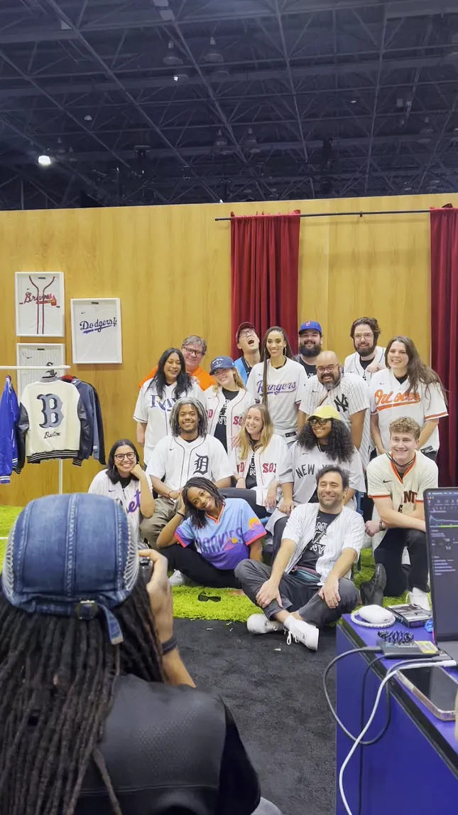 MLB / Boardroom / Fanatic fest PHOTOBOOTH W/ GREG NOIRE
