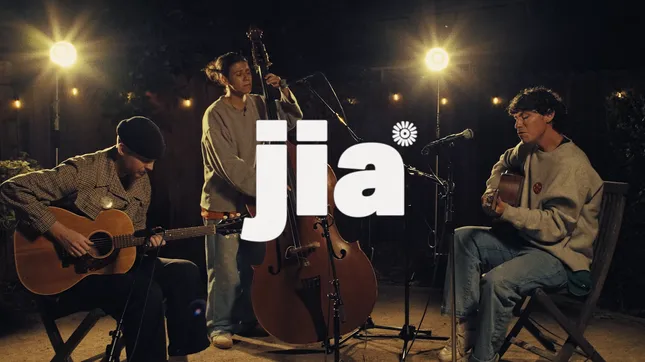 jia* - “doesn’t work” (Live)