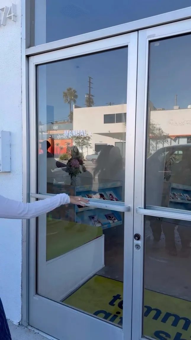 MANUAL NYC LA POP UP