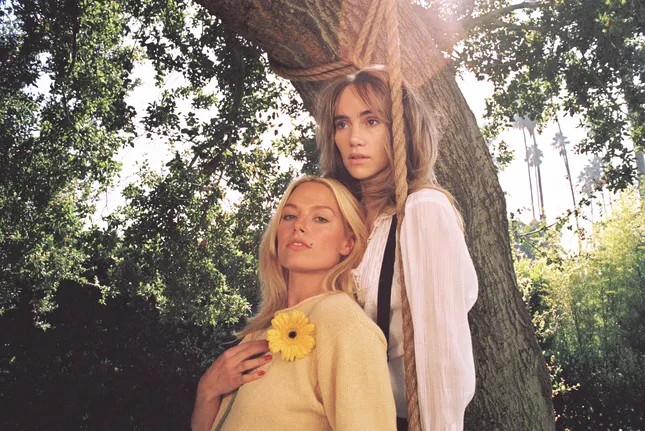 Ashe x Suki Waterhouse - Pushing Daisies