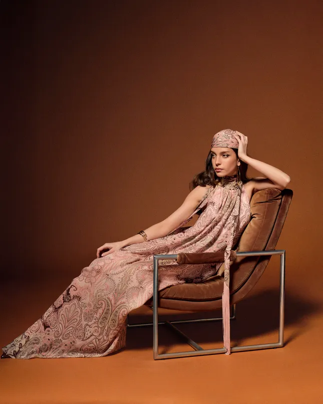 ELIE TAHARI PRE SPRING CAMPAIGN 2026
