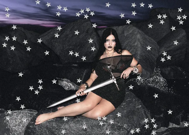 revolve x siren