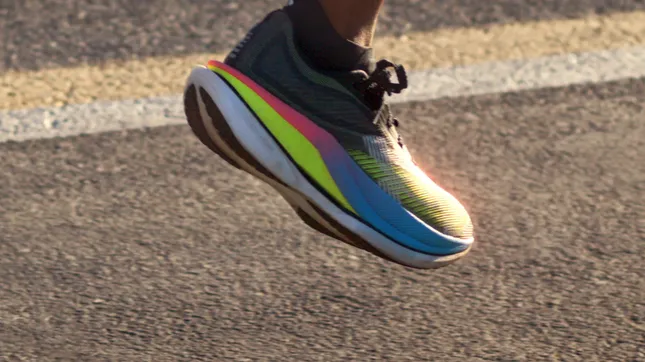 Under Armour - Velociti Elite 3 [No Invitation Needed]